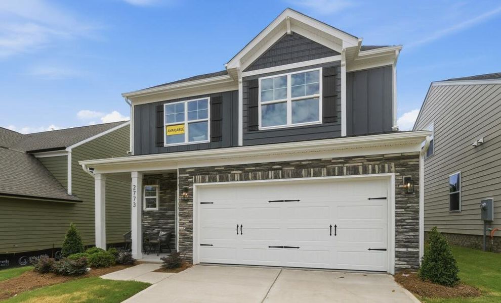 Front exterior of a home in the The Grove at Bratton Park community, located in York, SC (Image 2). Front exterior of a home in the The Grove at Bratton Park community, located in York, SC (Image 2).