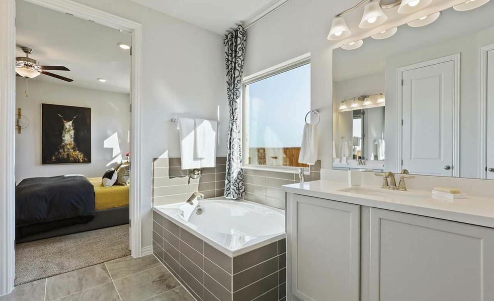 Image 16 of the Randol Mill Valley Estates community in Fort Worth, TX.