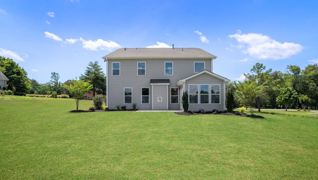 Exterior details of a home in Hunters Creek, Greenwood (Image 8).