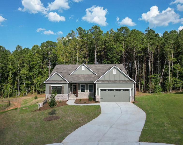 Front exterior of a home in the Red Oak Ridge community, located in Loganville, GA (Image 13). Front exterior of a home in the Red Oak Ridge community, located in Loganville, GA (Image 13).