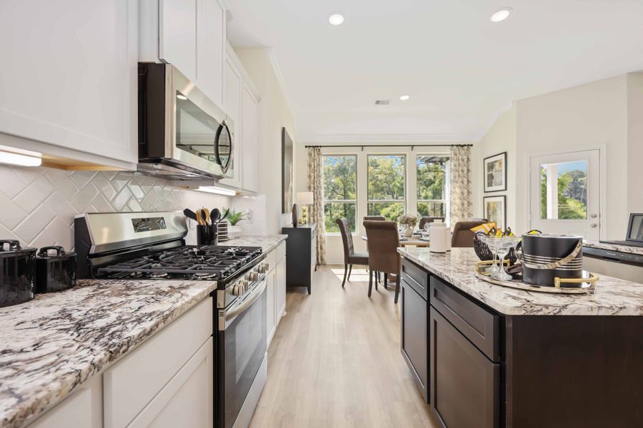 Deer Pines Model - Kitchen
