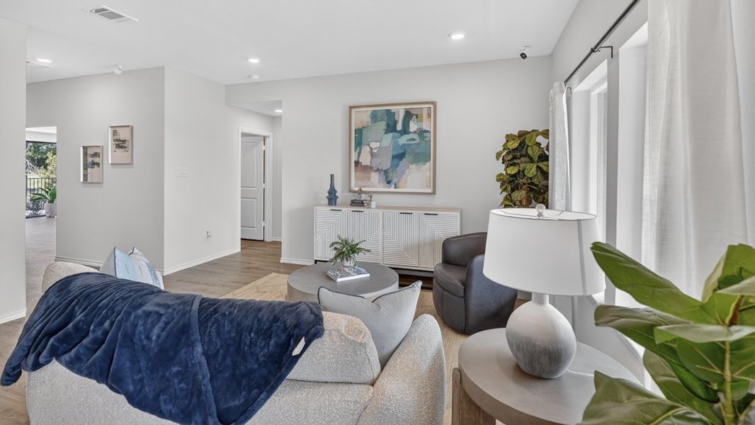 Furnished interior in a model home at Forestbrook Estates in Paris (Image 22).