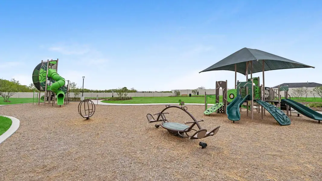 Community amenity available to residents of Alexander 65' Homesites in Pearland (Image 2).