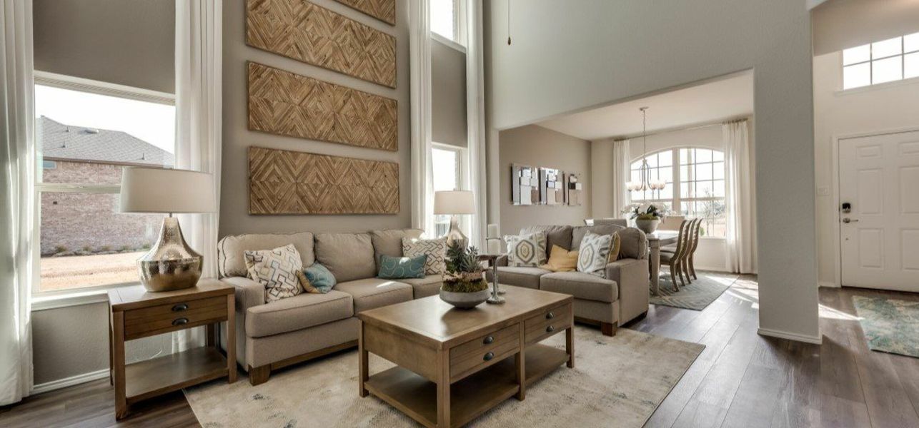 Image 15 of the Hillstone Pointe 40s & 50s community in Little Elm, TX.