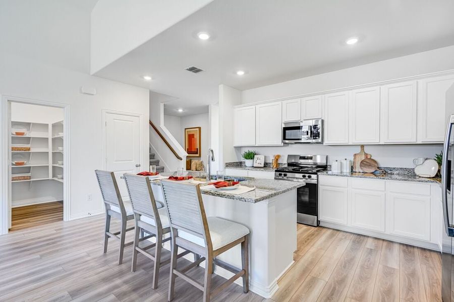 Furnished interior in a model home at River Ridge in Crandall (Image 114).