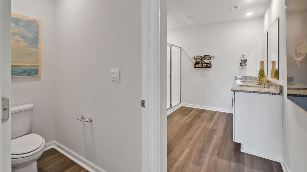 Furnished interior in a model home at Mariners Reach in Bolivia (Image 27). Furnished interior in a model home at Mariners Reach in Bolivia (Image 27).