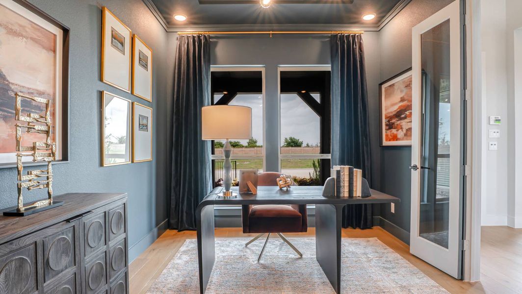 Furnished interior in a model home at Collinsbrook Farm in Frisco (Image 19).
