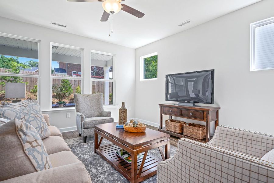 Image 6 of the Highland Crossing community in Zebulon, NC.