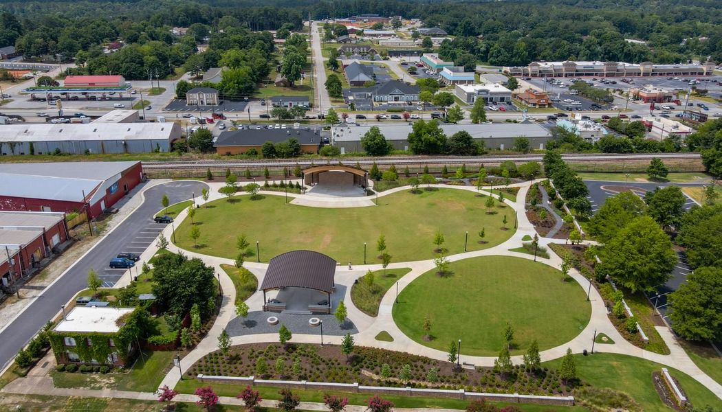Aerial view of the Turtle Creek Villas community in Winder, GA, showing layout and nearby surroundings (Image 13). Aerial view of the Turtle Creek Villas community in Winder, GA, showing layout and nearby surroundings (Image 13).