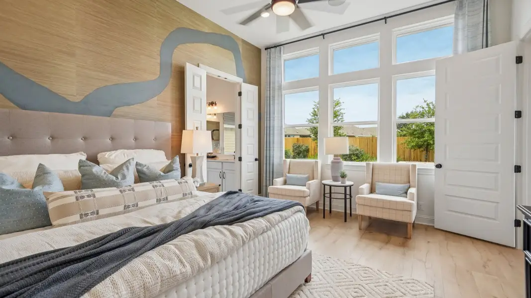 Owner’s suite with floor to ceiling windows and abundant natural light throughout the space Owner’s suite with floor to ceiling windows and abundant natural light throughout the space