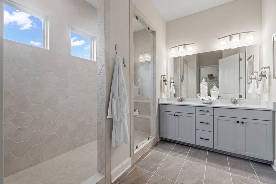 Image 29 of the Pinnacle at North Reach community in Charlotte, NC.