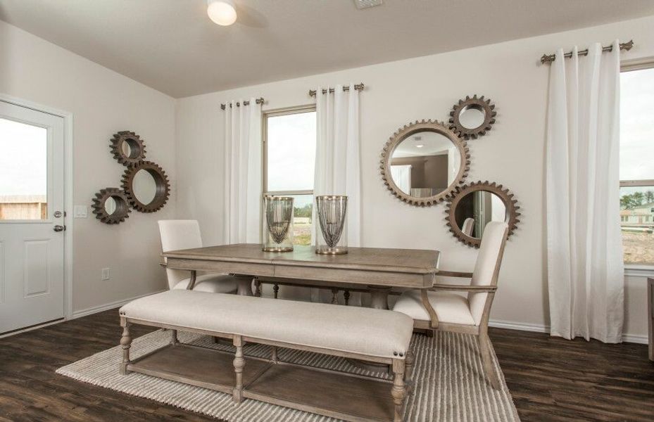 Image 5 of the Retreat at Champions Landing community in Houston, TX.