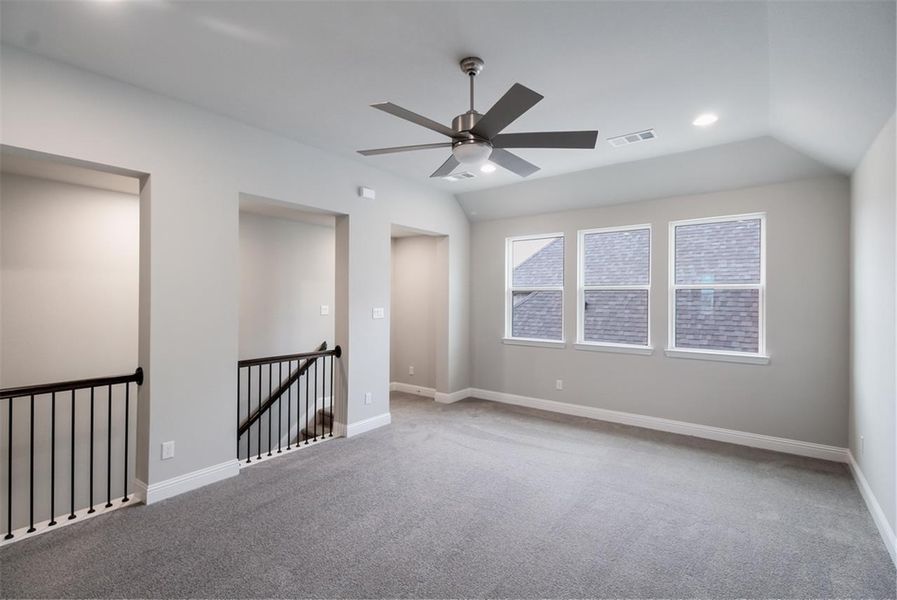 Image 73 of the University Place community in Dallas, TX.