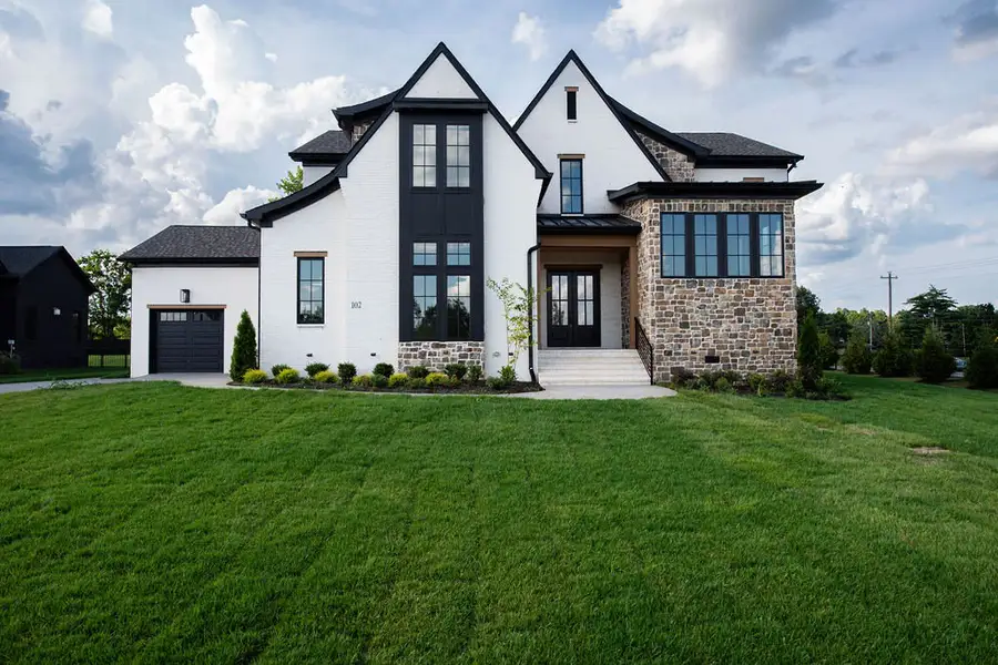 Front exterior of a home in the Autumn Breeze community, located in Mount Juliet, TN (Image 3).