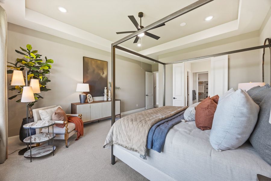 Furnished interior in a model home at Myrtle Creek in Waxahachie (Image 19).