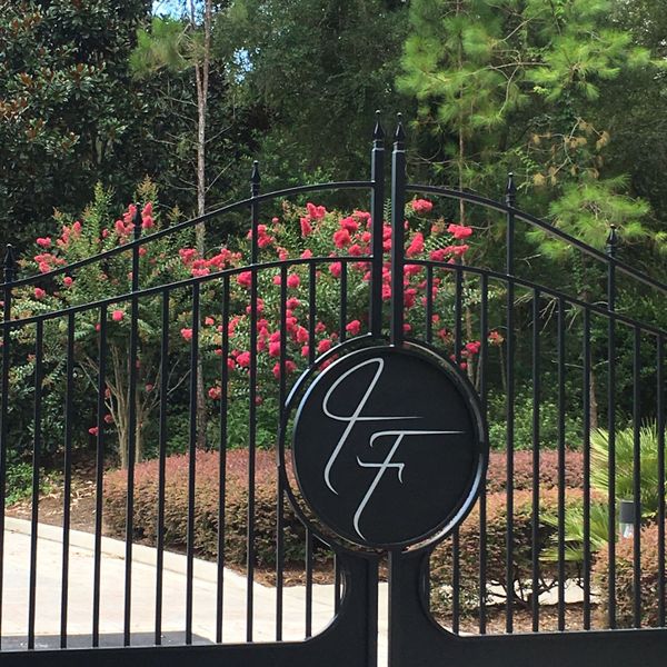 Gate Gate