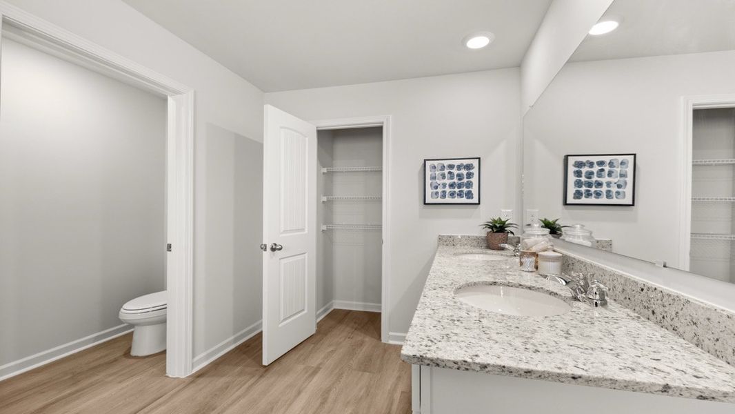 Furnished interior in a model home at Rolling Meadows in Jasper (Image 8).