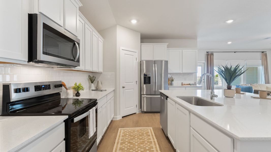 Furnished interior in a model home at The Reserve at London in Corpus Christi (Image 10).