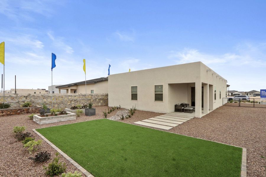 Exterior details of a home in Paseo Del Este, El Paso (Image 24).