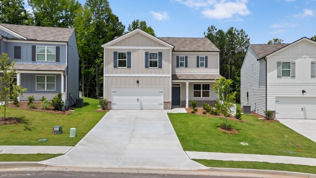Front exterior of a home in the Oconee Overlook community, located in Gainesville, GA (Image 3). Front exterior of a home in the Oconee Overlook community, located in Gainesville, GA (Image 3).