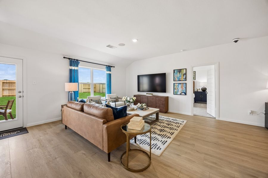 Furnished interior in a model home at Meridiana in Manvel (Image 28).