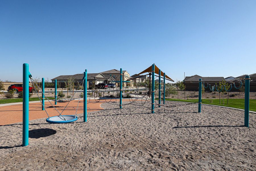 Community amenity available to residents of Pinnacle at San Tan Heights in San Tan Valley (Image 19).
