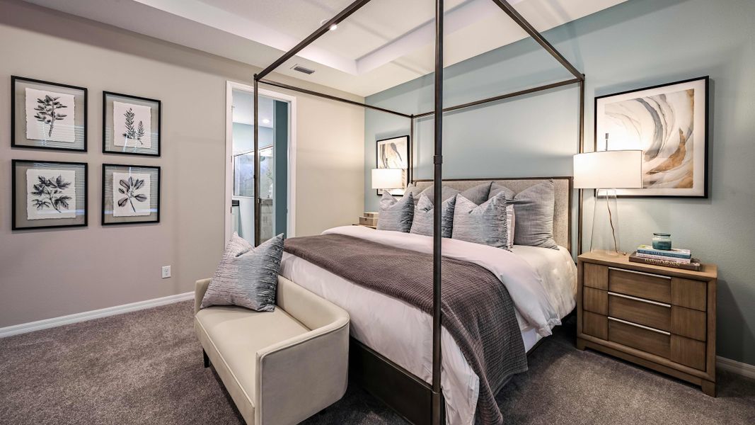 Furnished interior in a model home at Tiburon in Nokomis (Image 30).