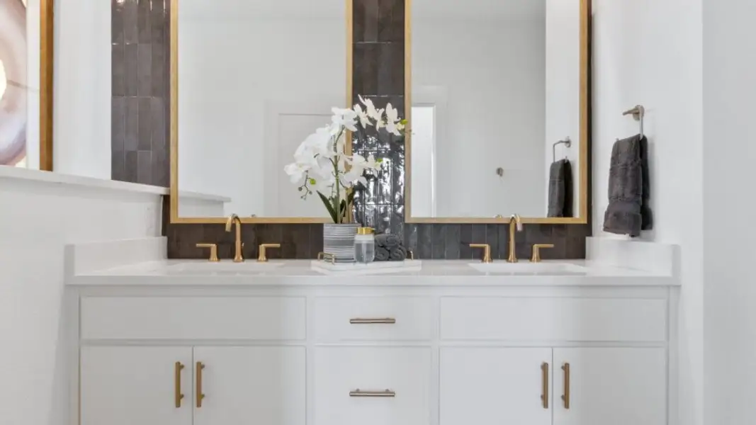 Close-up of interior finishes in a home at Willow Grove Townhomes, Melissa (Image 21). Close-up of interior finishes in a home at Willow Grove Townhomes, Melissa (Image 21).