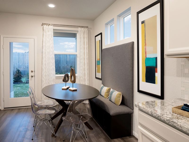 Image 9 of the Oaks of Lawndale community in Houston, TX.