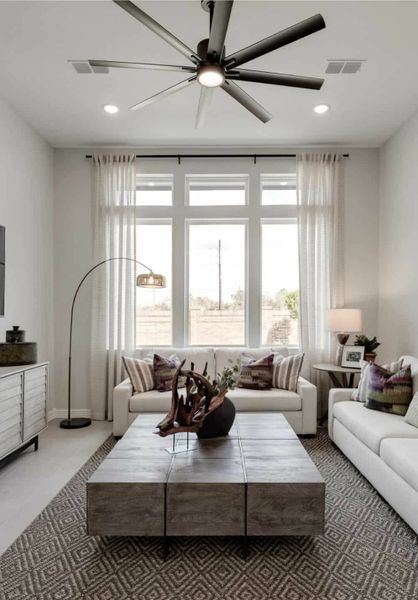 Image 10 of the Haven at Seven Lakes 50 community in Katy, TX.