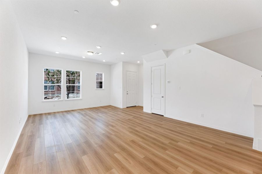 Image 48 of the Legends Crossing - Bungalows community in Irving, TX.