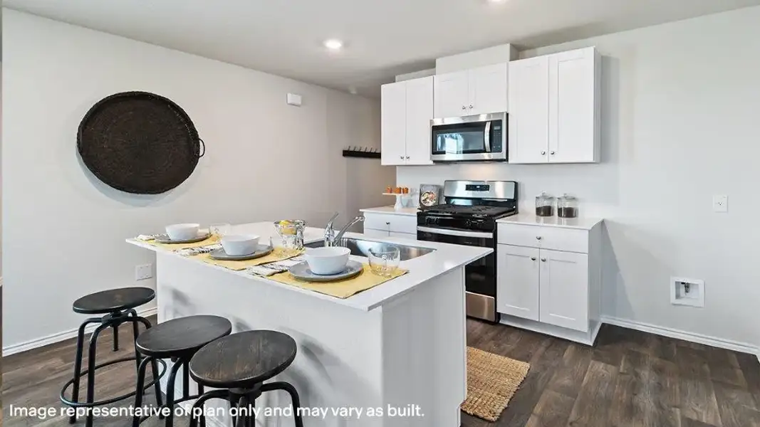 Furnished interior in a model home at Pari Estates in Lubbock (Image 11). Furnished interior in a model home at Pari Estates in Lubbock (Image 11).