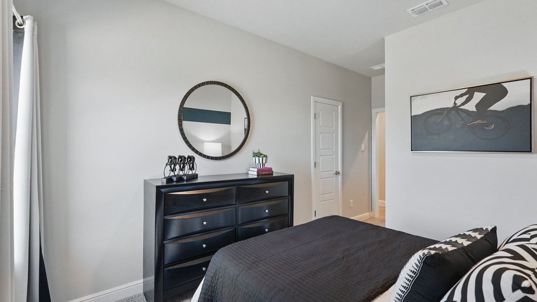 Furnished interior in a model home at Retta Estates in Mansfield (Image 34).