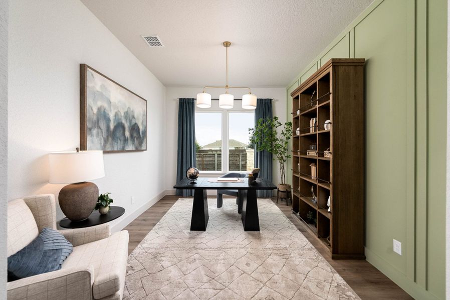 Furnished interior in a model home at Weltner Farms 60’s in New Braunfels (Image 5).