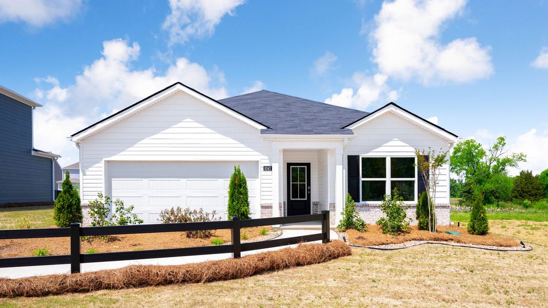 Front exterior of a home in the Bayview at Harbor Crest community, located in Ooltewah, TN (Image 2).