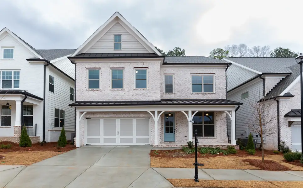 Front exterior of a home in the Waterhaven community, located in Cumming, GA (Image 8).