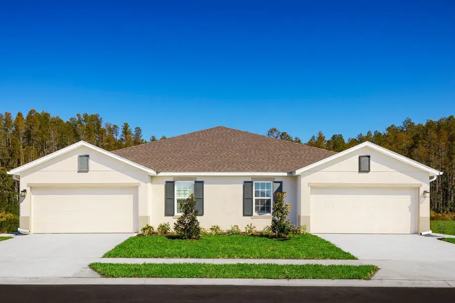 Image 2 of the Cypress Preserve Villas community in Land O' Lakes, FL.