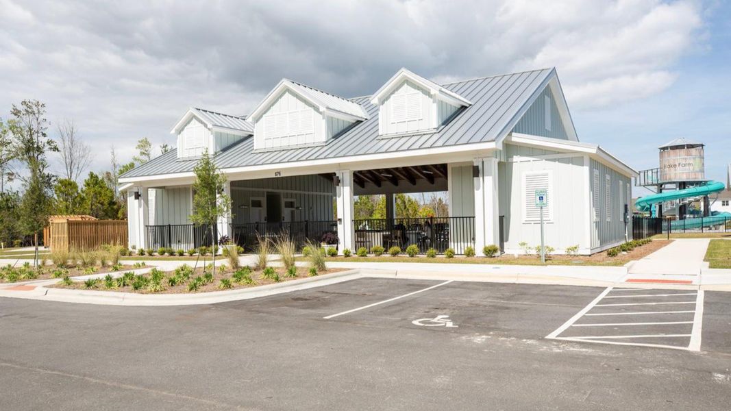 Community amenity available to residents of The Pines at Blake Farm in Wilmington (Image 4).