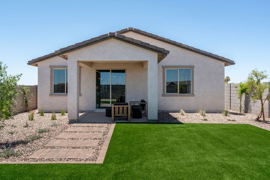 Exterior details of a home in Skyline Village, San Tan Valley (Image 4). Exterior details of a home in Skyline Village, San Tan Valley (Image 4).