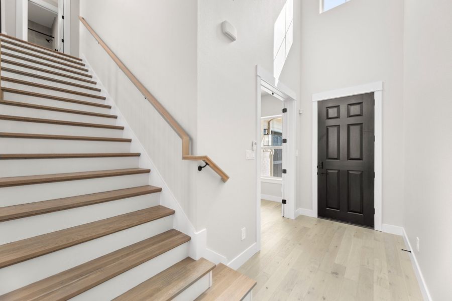 Furnished interior in a model home at Gideon Grove in Rockwall (Image 5). Furnished interior in a model home at Gideon Grove in Rockwall (Image 5).