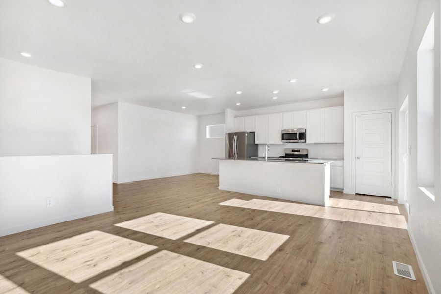 Stratton-Model-Kitchen and Living Room