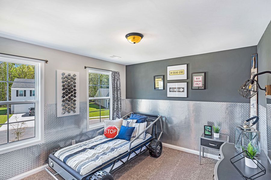 McDowell | Secondary Bedroom McDowell | Secondary Bedroom