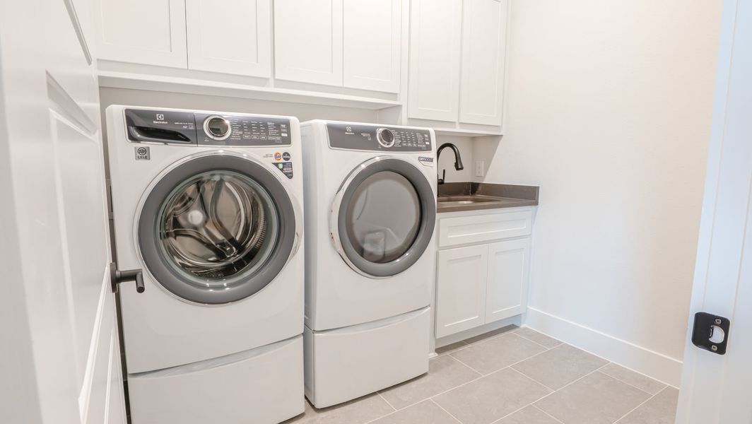 Close-up of interior finishes in a home at Collinsbrook Farm, Frisco (Image 26). Close-up of interior finishes in a home at Collinsbrook Farm, Frisco (Image 26).