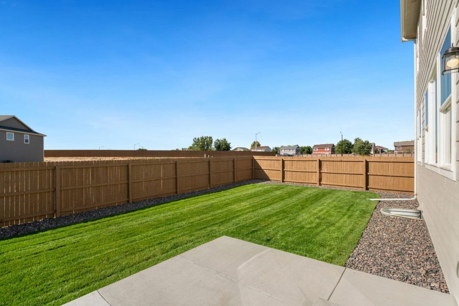 Front exterior of a home in the Lochbuie Station – Jewel Collection community, located in Lochbuie, CO (Image 11).