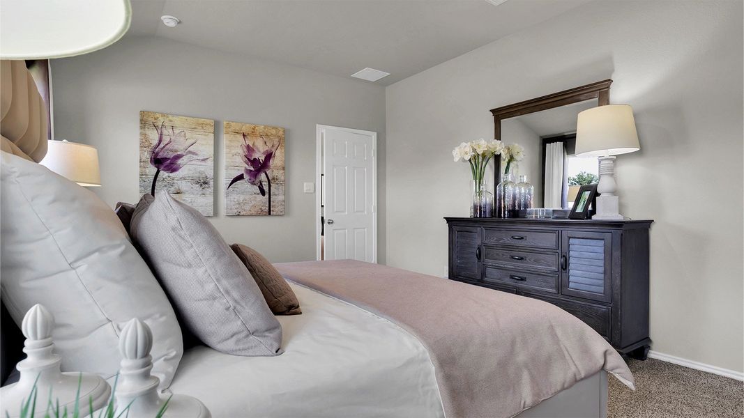 Furnished interior in a model home at Reynolds Crossing in Killeen (Image 9).