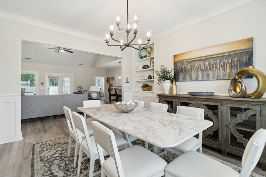 Wisteria II Dining Room 1
