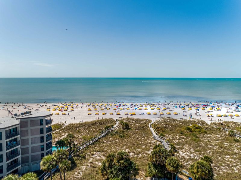 Image 14 of the Isles At Bayview community in Parrish, FL.