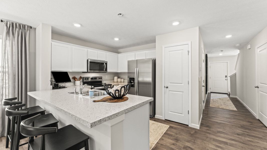 Furnished interior in a model home at Bancroft Place in Jackson (Image 10).