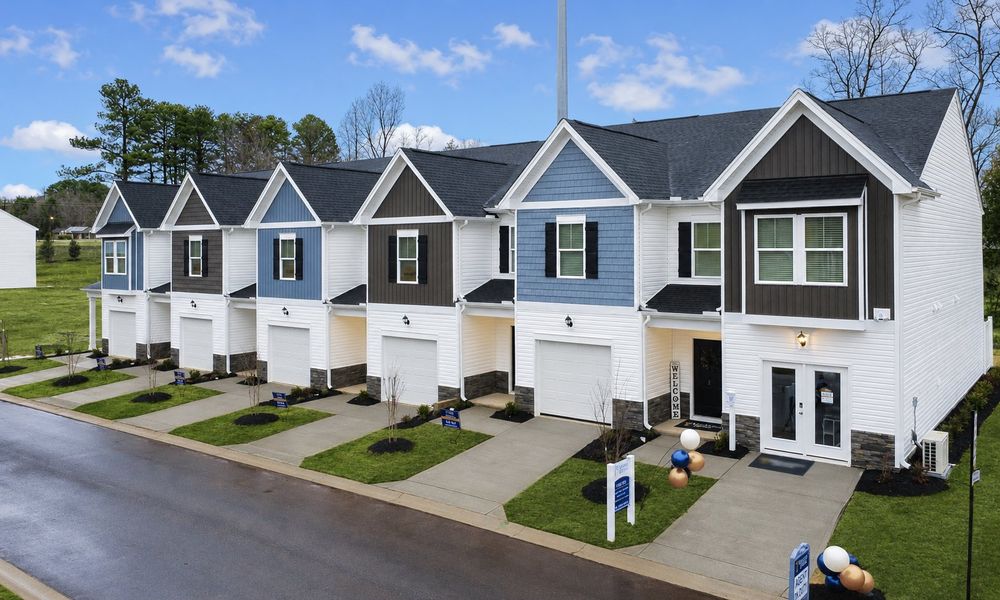 Front exterior of a home in the Cottage Corners community, located in Taylors, SC (Image 13). Front exterior of a home in the Cottage Corners community, located in Taylors, SC (Image 13).