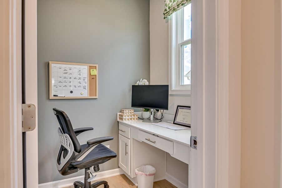Private space to work from home with ease